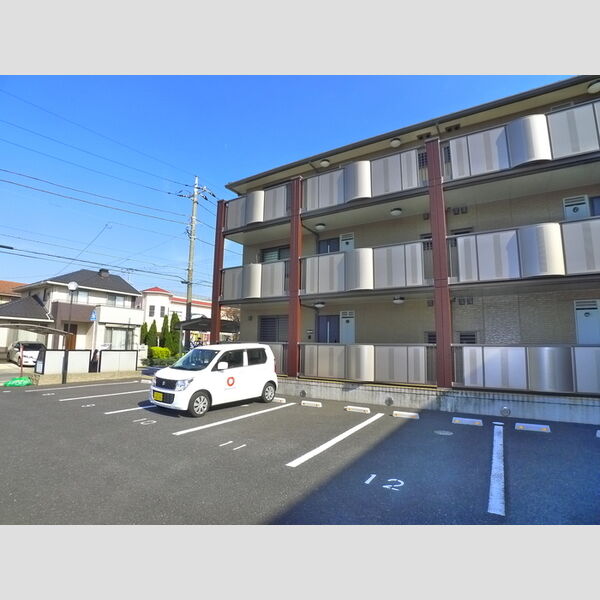 セジュール山の根 駐車場