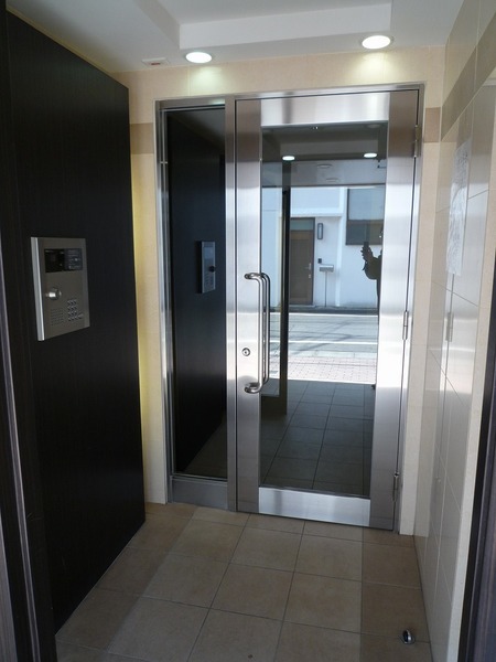 ヴェルト練馬桜台 エントランス