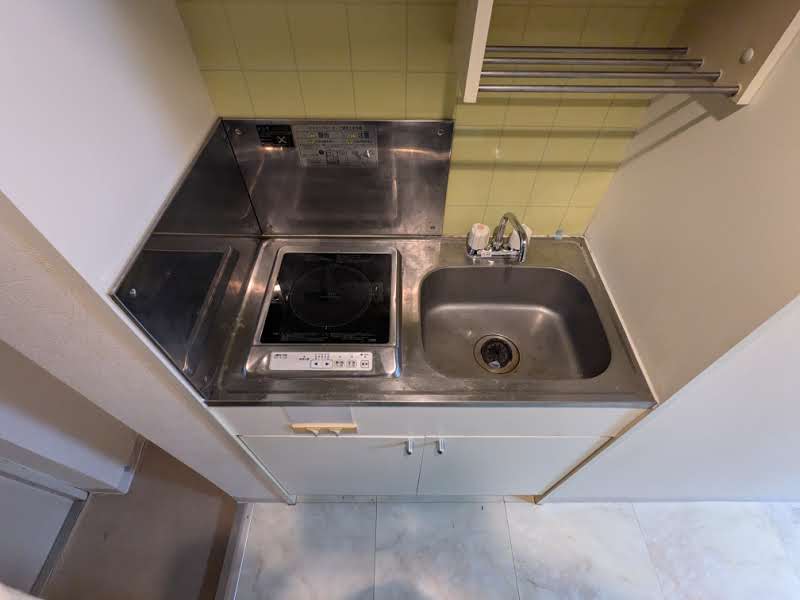 ウインベルソロ朝霞ナンバーワン313号室 キッチン