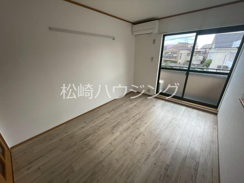 ファミール野本2階 内観