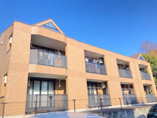 ジラフ２０１０ 外観写真（昼）