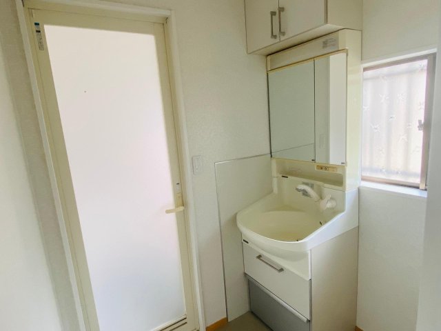 中央区仁戸名町 戸建て 洗面