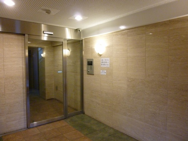 スカイコート板橋第2305号室 エントランス