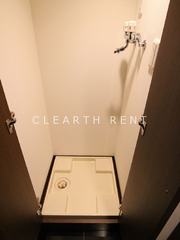 パレステュディオ新宿パークサイド12階 洗濯機置場