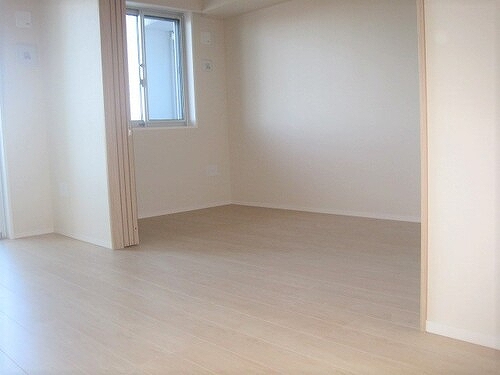 ザ・スカイクルーズタワー12階 同建物別部屋の参考画像