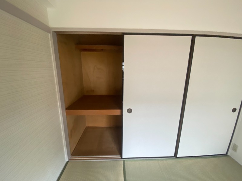 プリンス・ハイム高島 収納