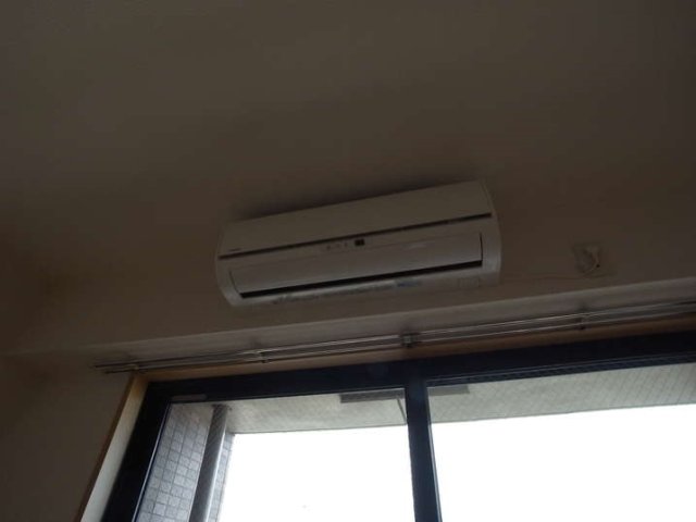 ロイヤルパレス池袋西 エアコン