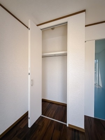 シモンズ栗木台2階 収納