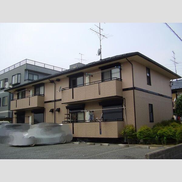 クレセント　B 駐車場