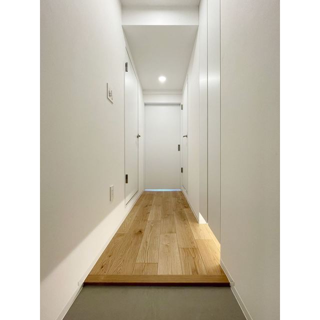 グランパセオ代々木上原0302号室 内観