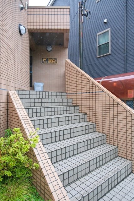 スカイコート新宿落合第３3階 エントランス