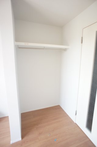 ウィンメゾン海神0302号室 収納スペース豊富です