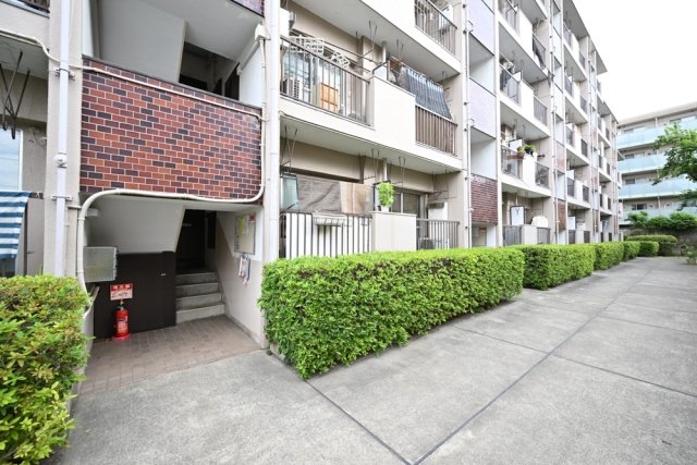 志村城山ローヤルコーポ エントランス