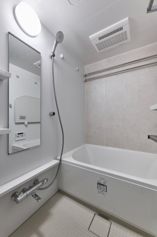 プラウドフラット四谷三丁目1007号室 同建物別部屋の参考画像