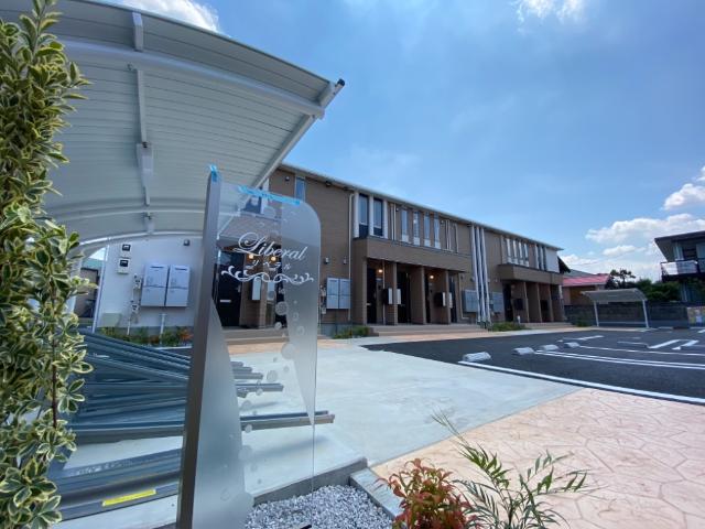 リベラル 外観写真（昼）