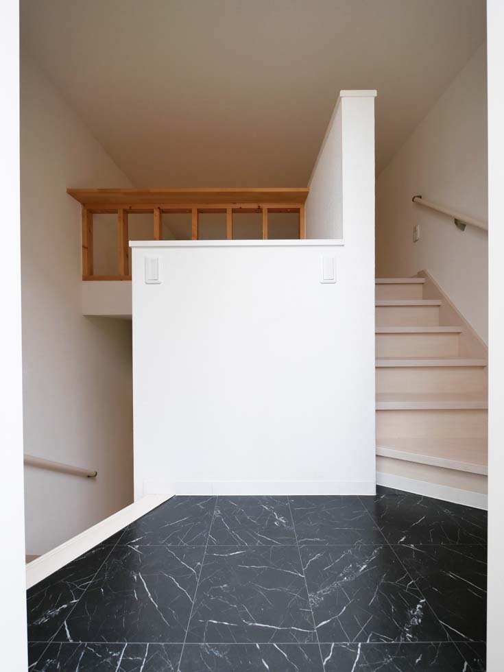 レジディア2階 内観