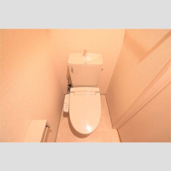 プリムヴェール 温水洗浄暖房便座トイレ