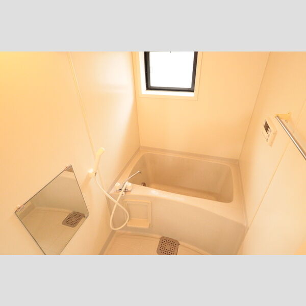 ホワイトハイツ白樺202号室 浴室