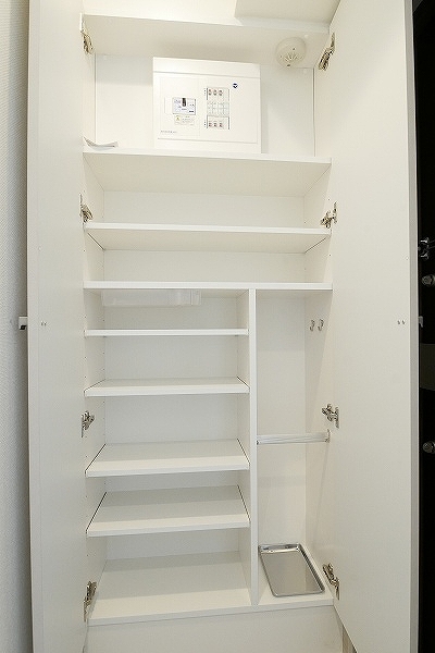 ハーモニーレジデンス横浜大通り公園 内観