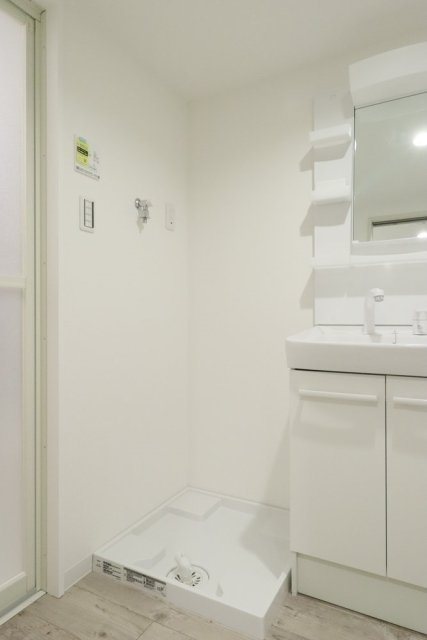 ＧＬＩＣＩＯＮ竹ノ塚1階 室内洗濯機置場