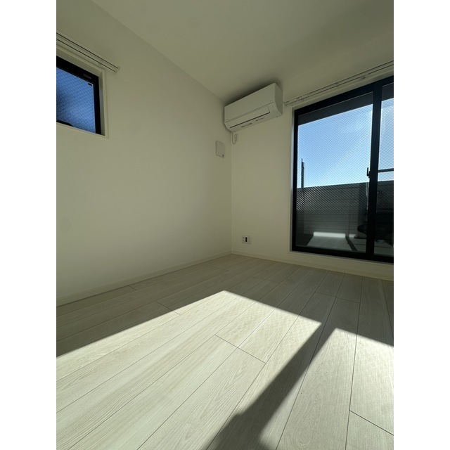 エクセラン中浦和205号室 リビング