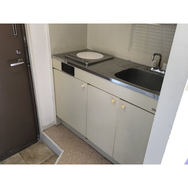 トライアングルハイム201号室 キッチン