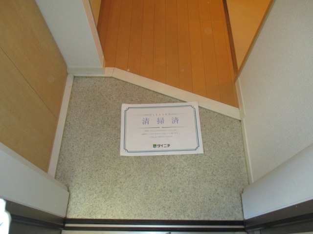 ラ・カンパネラ(E-172) 玄関