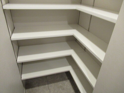 プラウドシティ武蔵浦和ステーションアリーナ18階 玄関収納