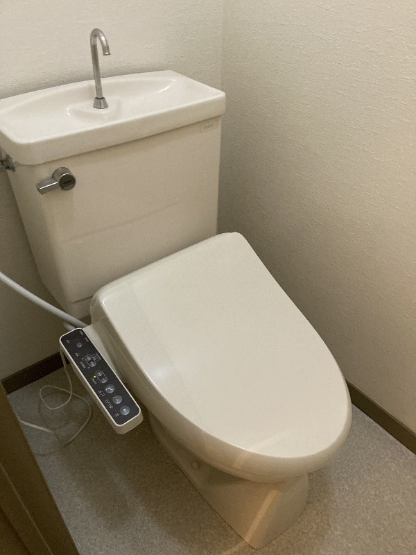 グランドヒルズ1階 トイレ