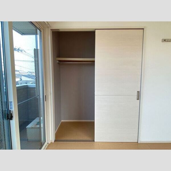 ラヴェール等々力 302号室　クローゼット