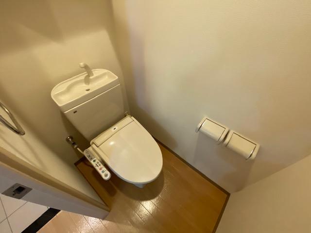 メープルコート シャワー付きトイレ