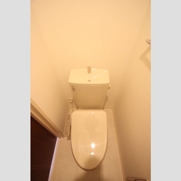 フォレシア201号室 トイレ