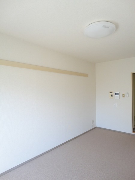 ブリス上石神井203号室 リビング