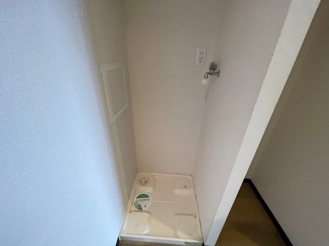 プレール荻窪弐番館 室内洗濯機置場