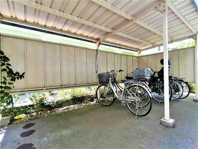 第２スカイハイツ戸田 駐車場