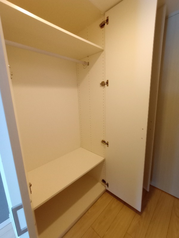 クレイシア新宿中落合4階 収納