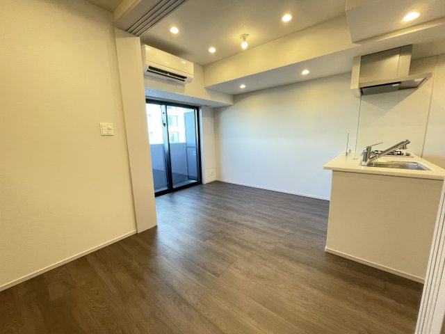 SYFORME OMIYA1003号室 ※1403号室参考写真です（カラータイプが異なる場合がございます）