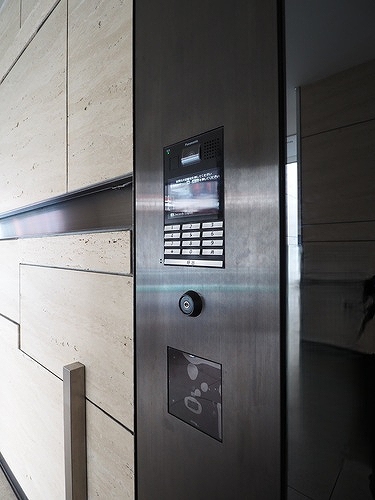 ディアナコート三軒茶屋2階 オートロック　※2026年4月撮影