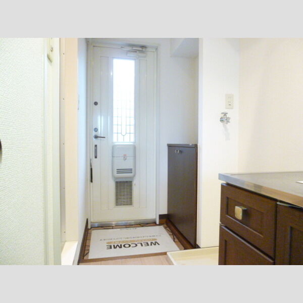 ロイヤルコート　壱番館 玄関