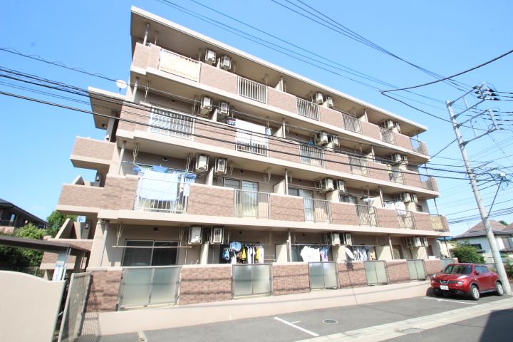 Ｑｕａｔｒｅ　Ｓａｉｓｏｎｓ2階 外観