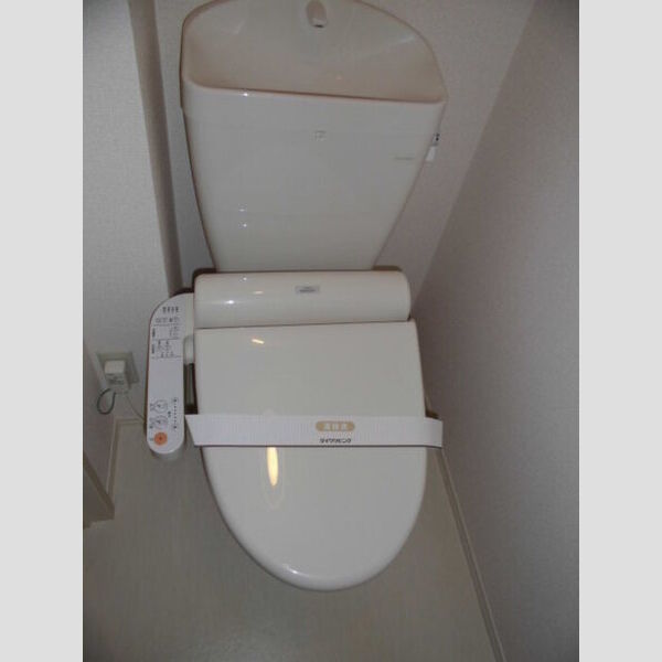 リヴァージュ　壱番館201号室 温水洗浄トイレ