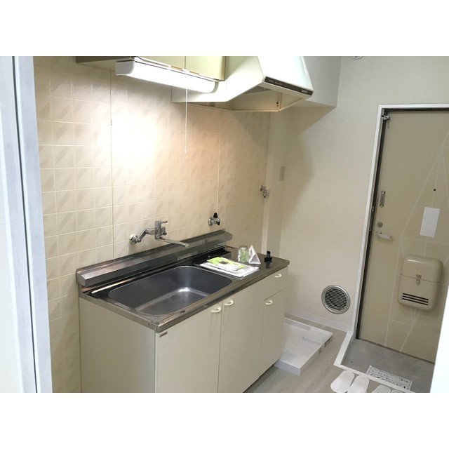 リエス伊勢原107号室 キッチン