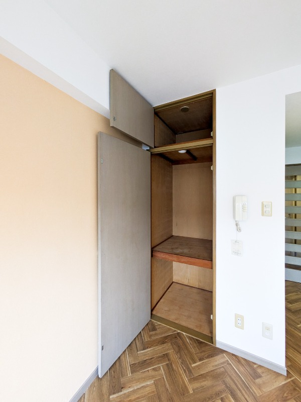 ウィン読売ランド3階 ※写真は別部屋