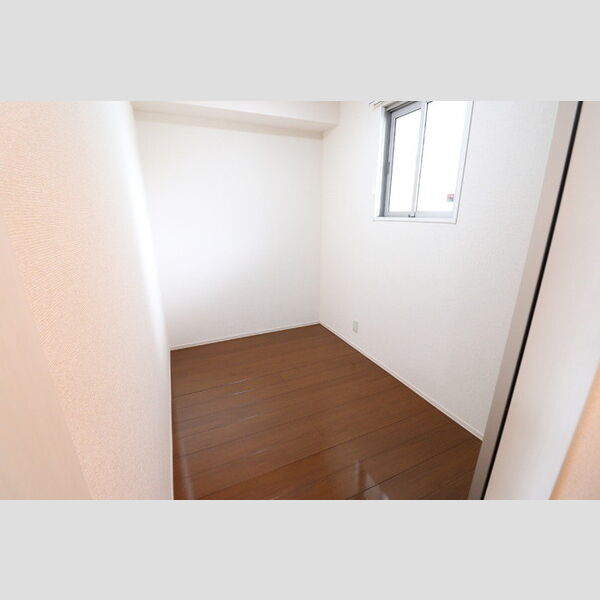 リバーパーク蒲生　C103号室 サービスルーム