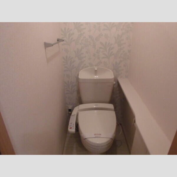 フォレストリーフ106号室 106　トイレ