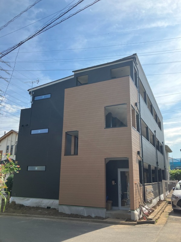 エフプレスト岸町1階 外観