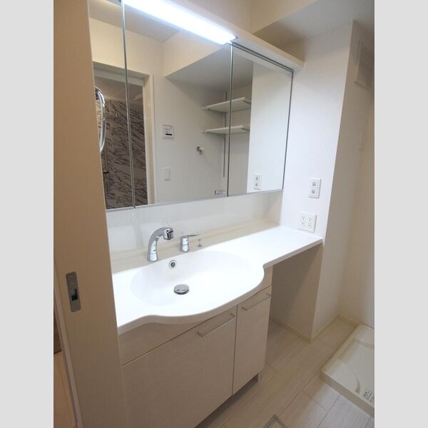 ブランドール高島平 ☆洗髪洗面化粧台☆