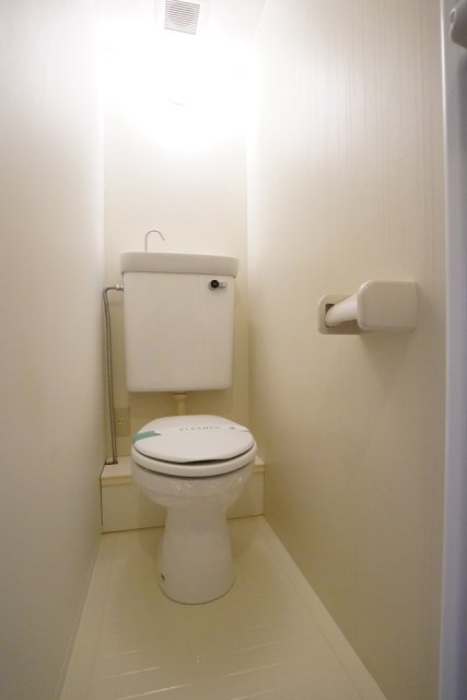ダイアパレス尾久駅前第二3階 トイレ