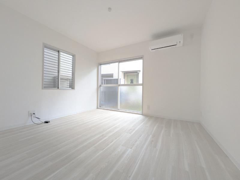 テラスハウス1階 部屋その他