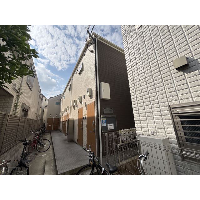 エーレ本蓮沼103号室 外観